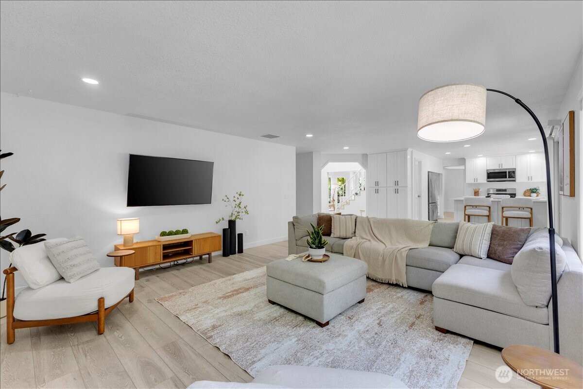 12903 176th Place Property Photo 12