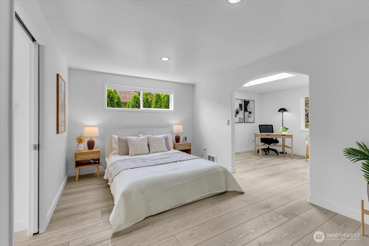 12903 176th Place Property Photo 14