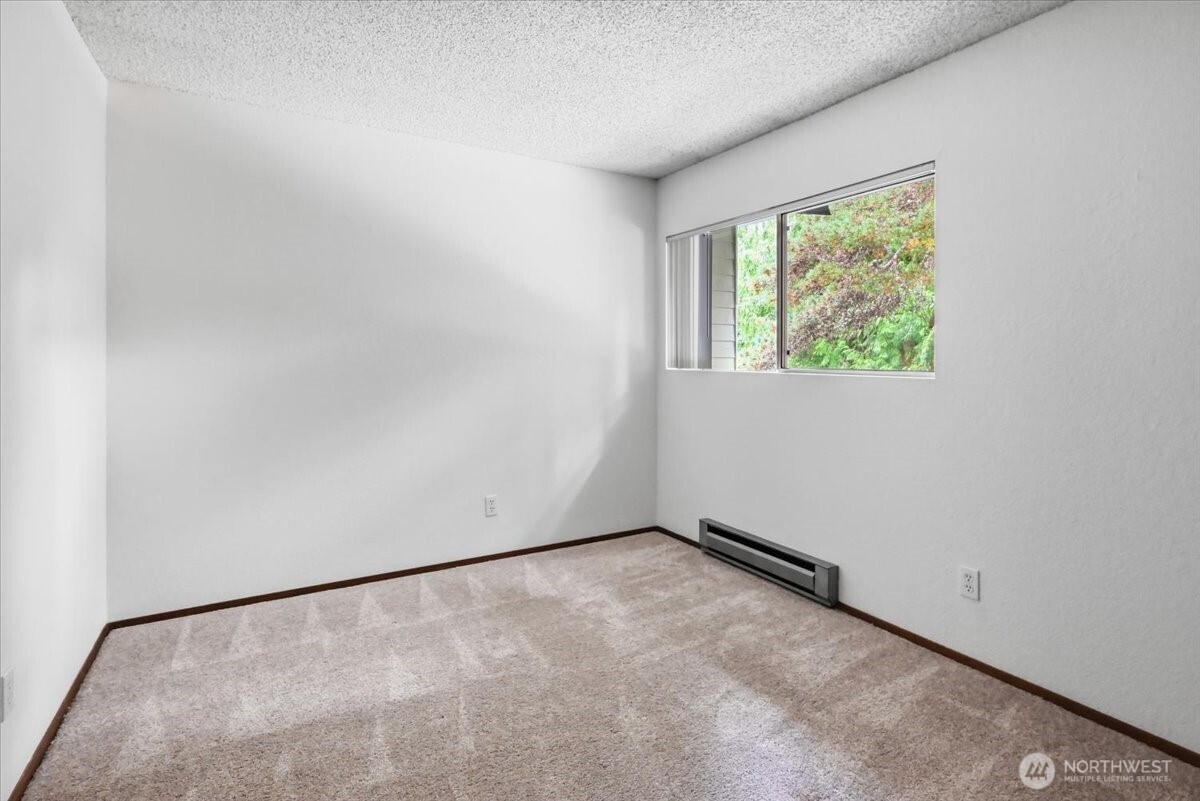 19433 28th Avenue C Property Photo 8