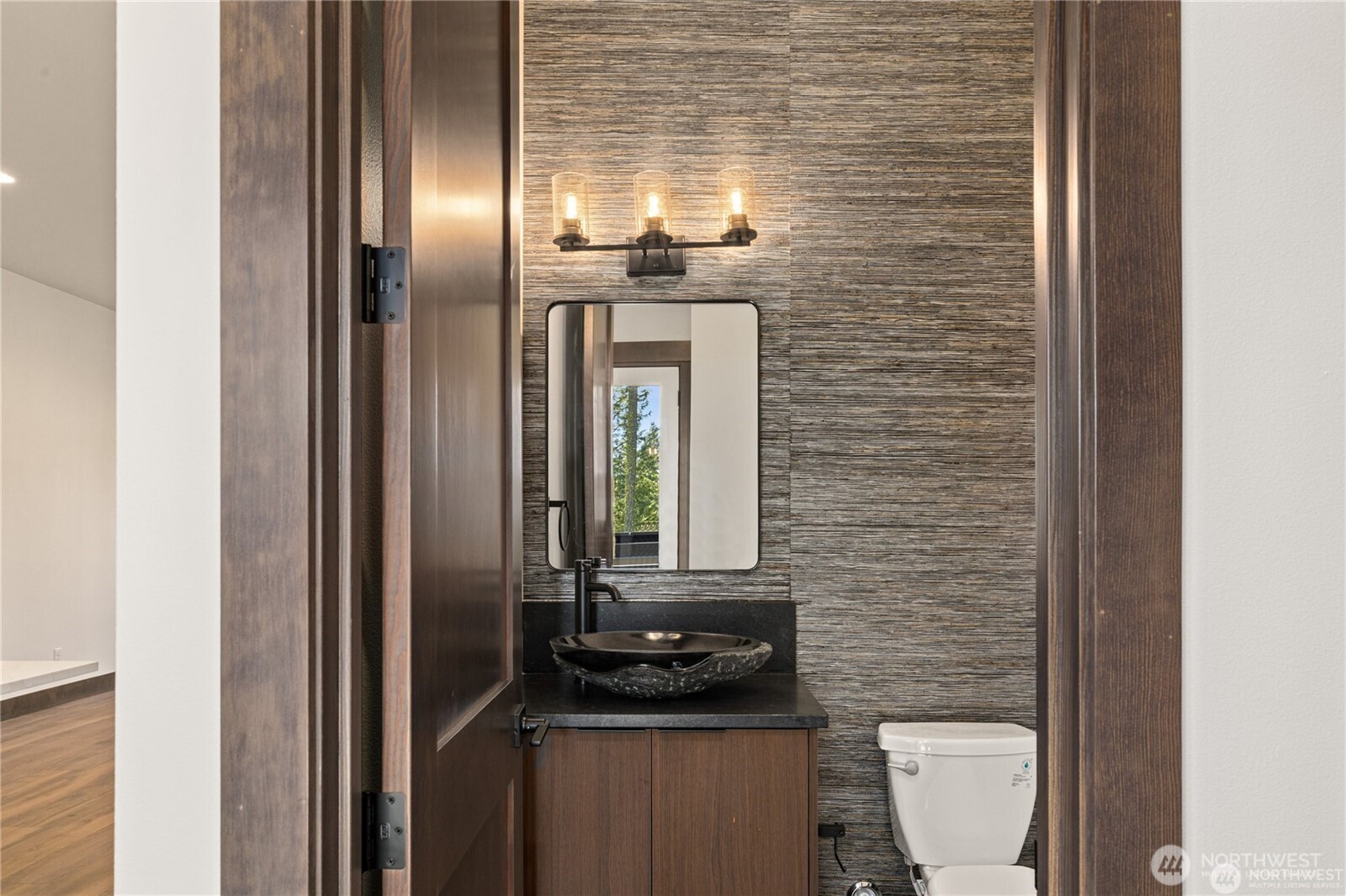 121 Riverbend Loop Property Photo 8