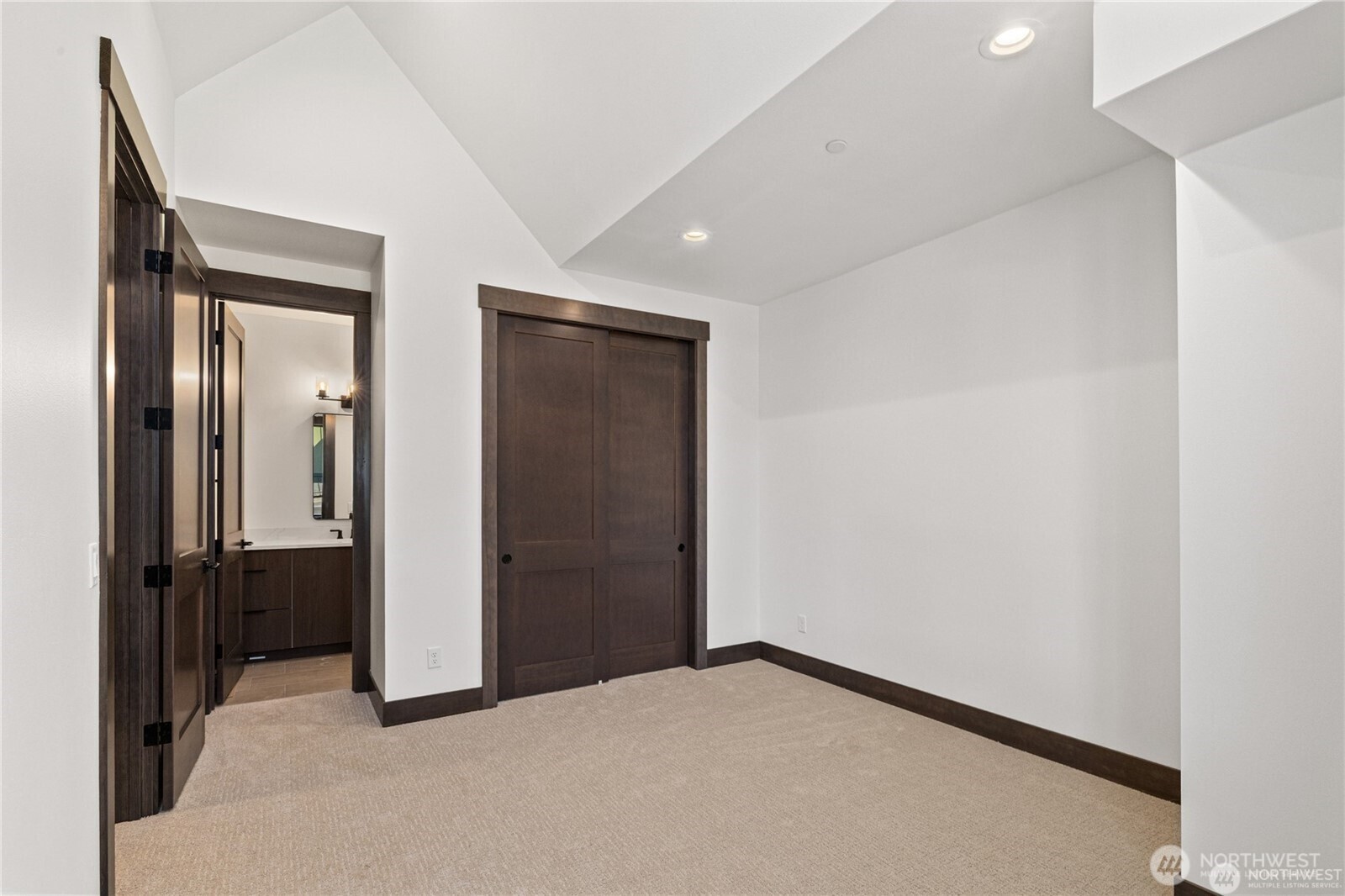 121 Riverbend Loop Property Photo 12