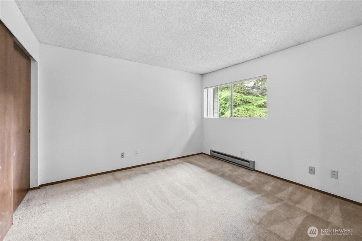 19433 28th Avenue D Property Photo 7
