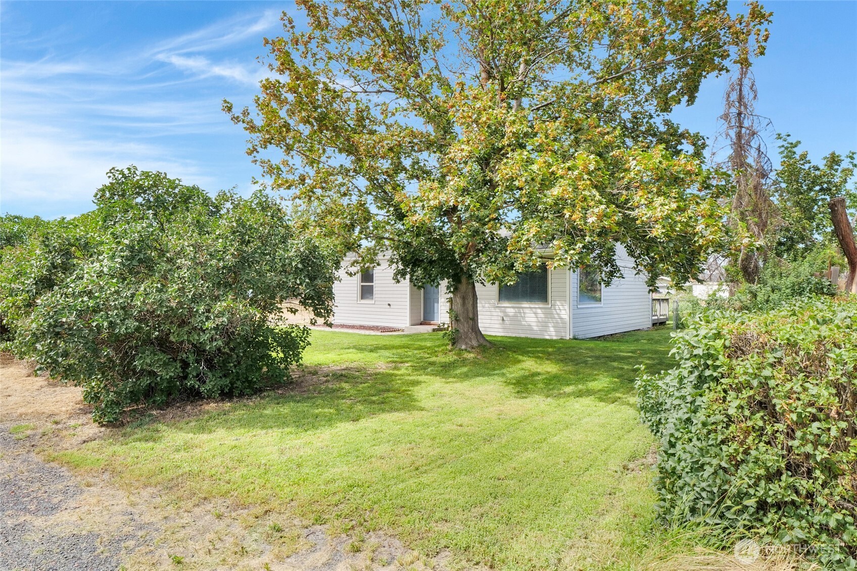 1212 W Concord Avenue Property Photo 7