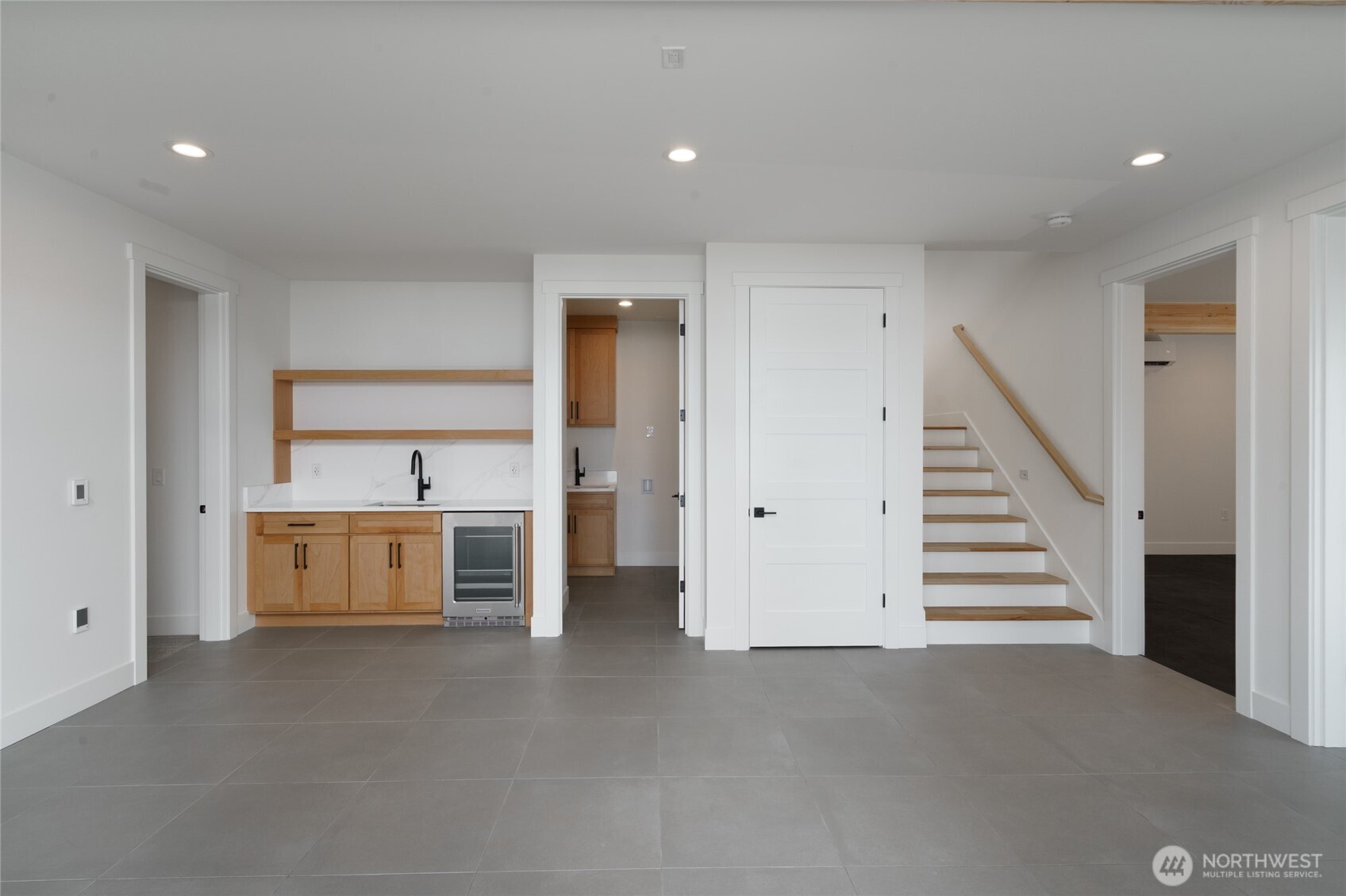 4209 Navigator Lane Property Photo 24