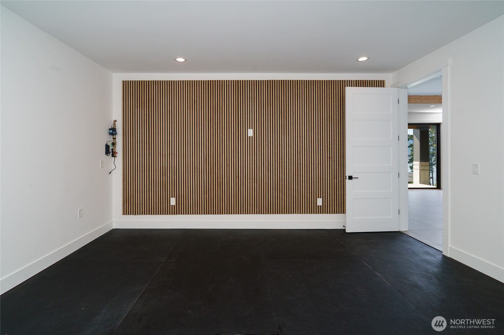 4209 Navigator Lane Property Photo 30
