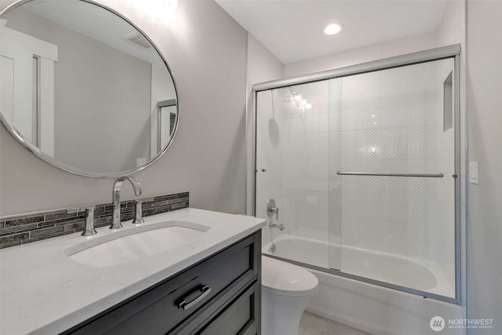 18828 156th Avenue Property Photo 13