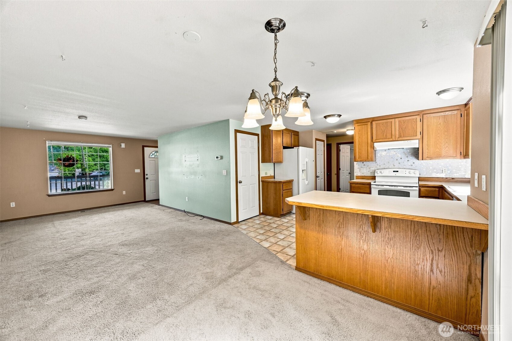 25517 35th Avenue Property Photo 6