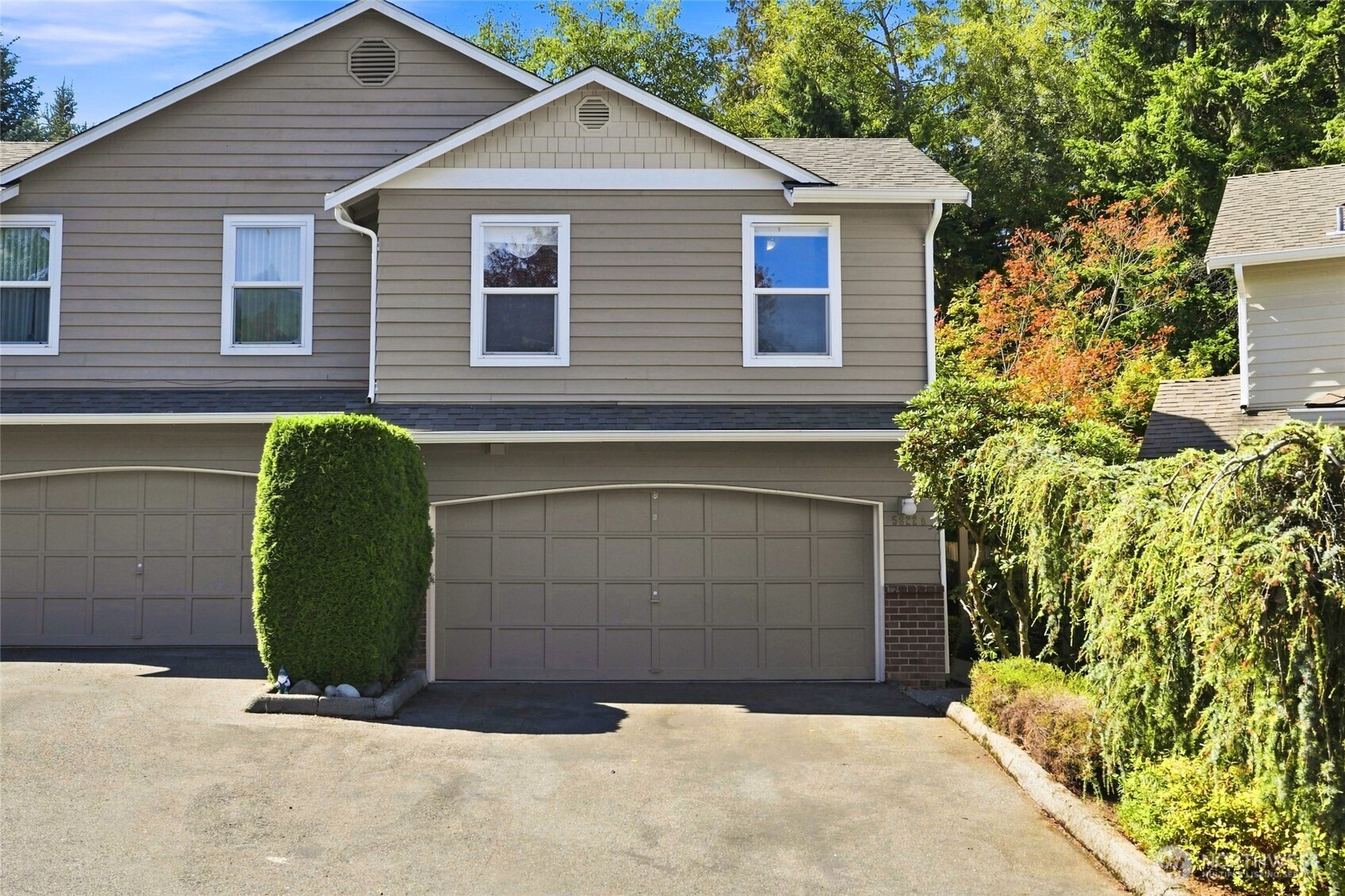 5822 14th Drive B Property Photo 1
