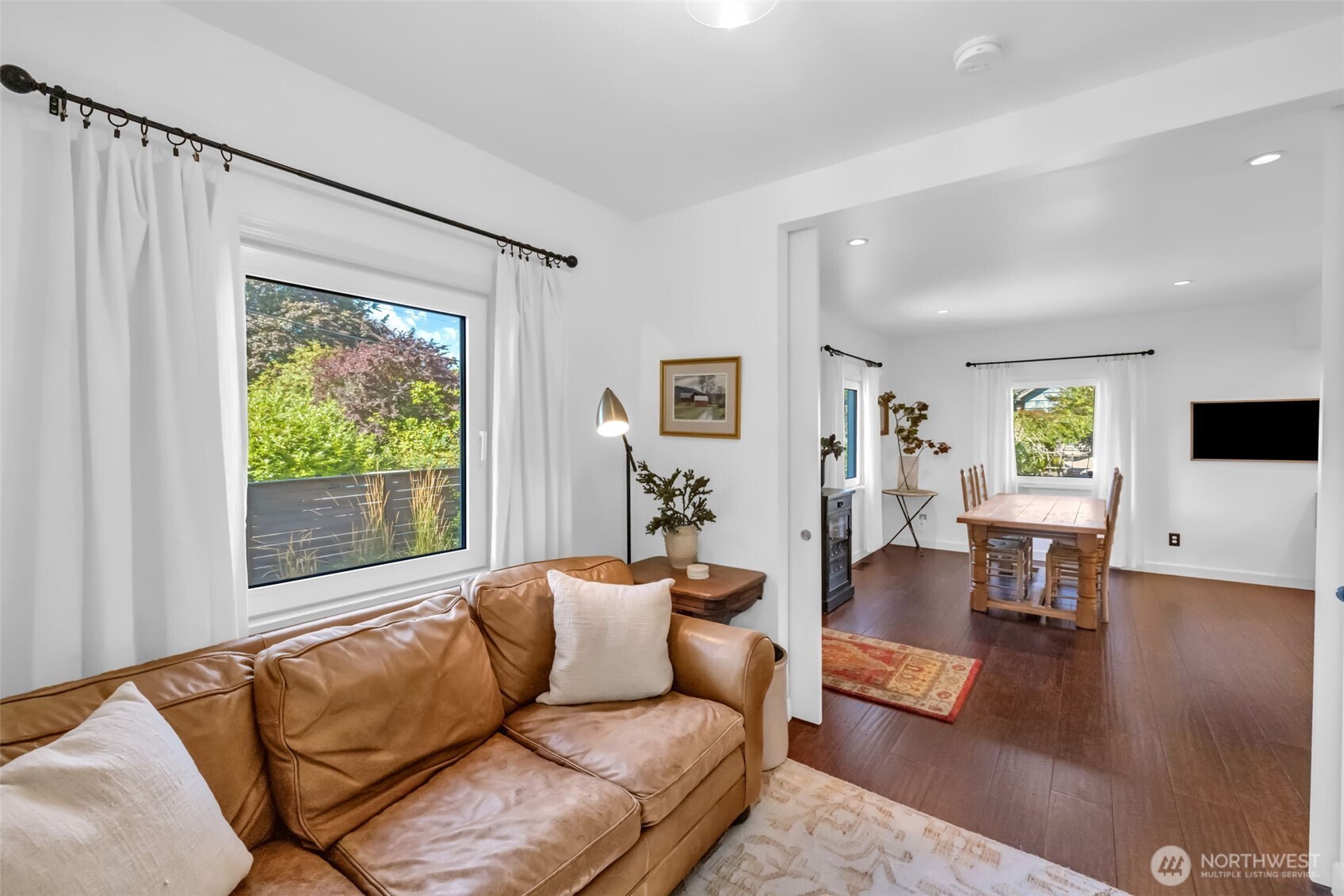 14332 Phinney Avenue Property Photo 12