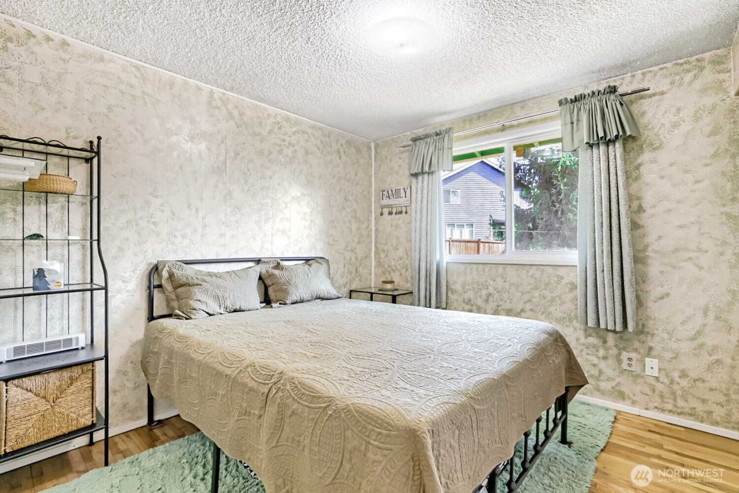 9307 3rd Place Property Photo 17