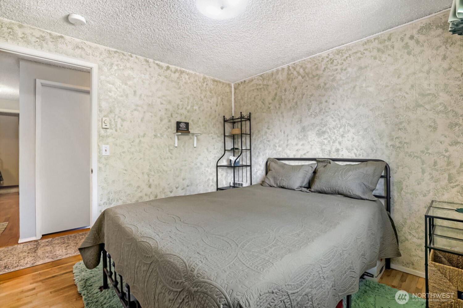9307 3rd Place Property Photo 18