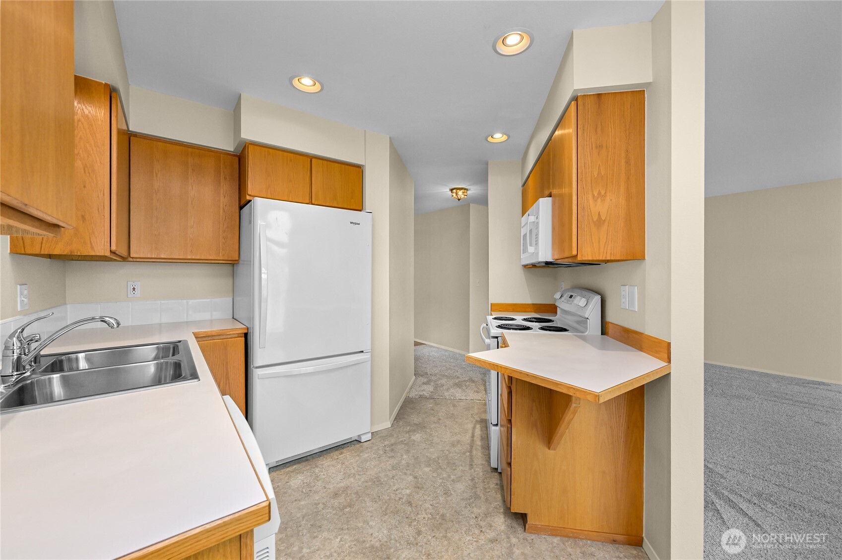 5090 Festival Boulevard 1b Property Photo 12