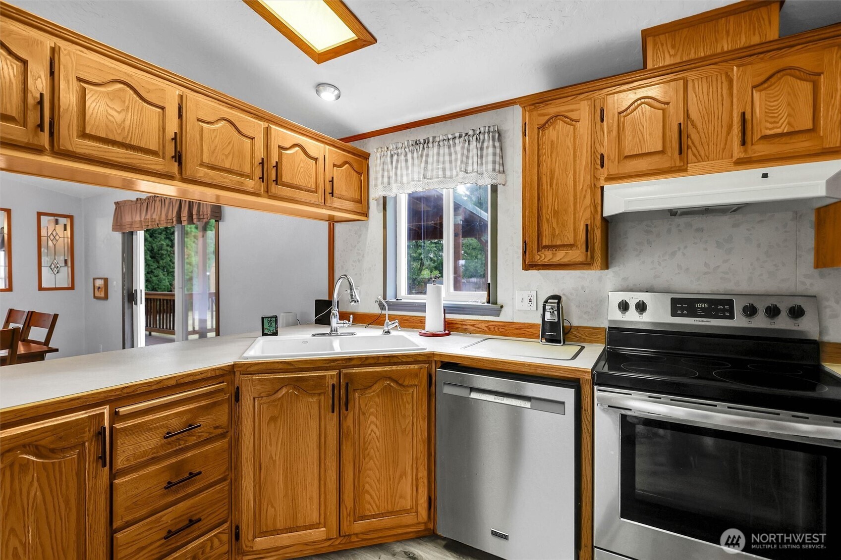 28707 26th Avenue Property Photo 9