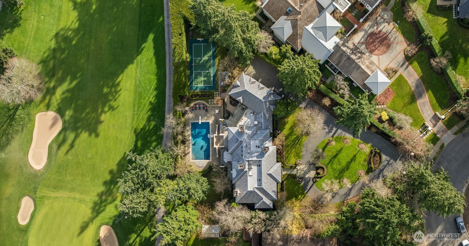 2579791 Property Photo 1