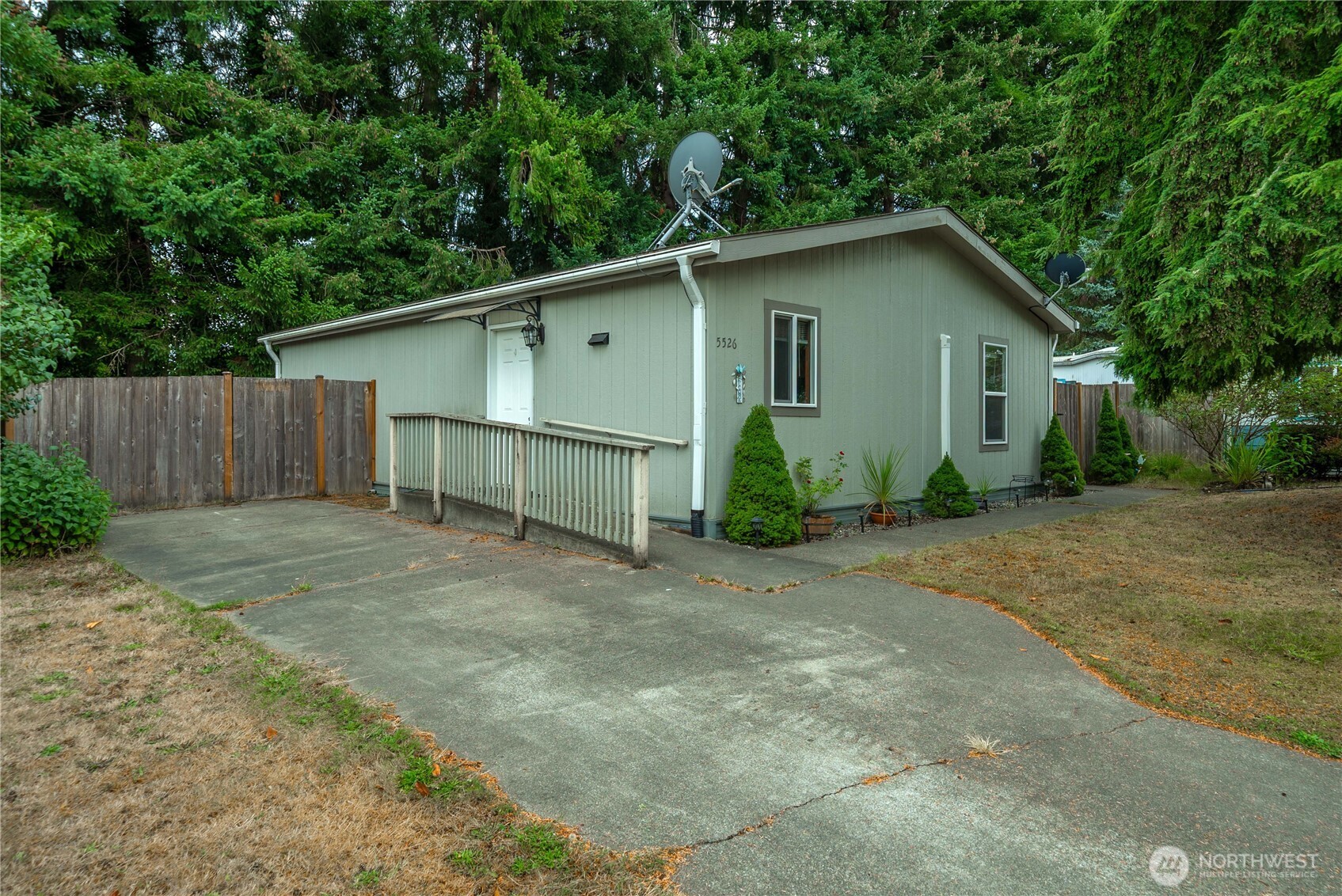 5526 Yakima Lane Property Photo 1