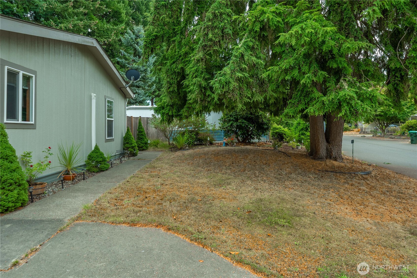 5526 Yakima Lane Property Photo 9