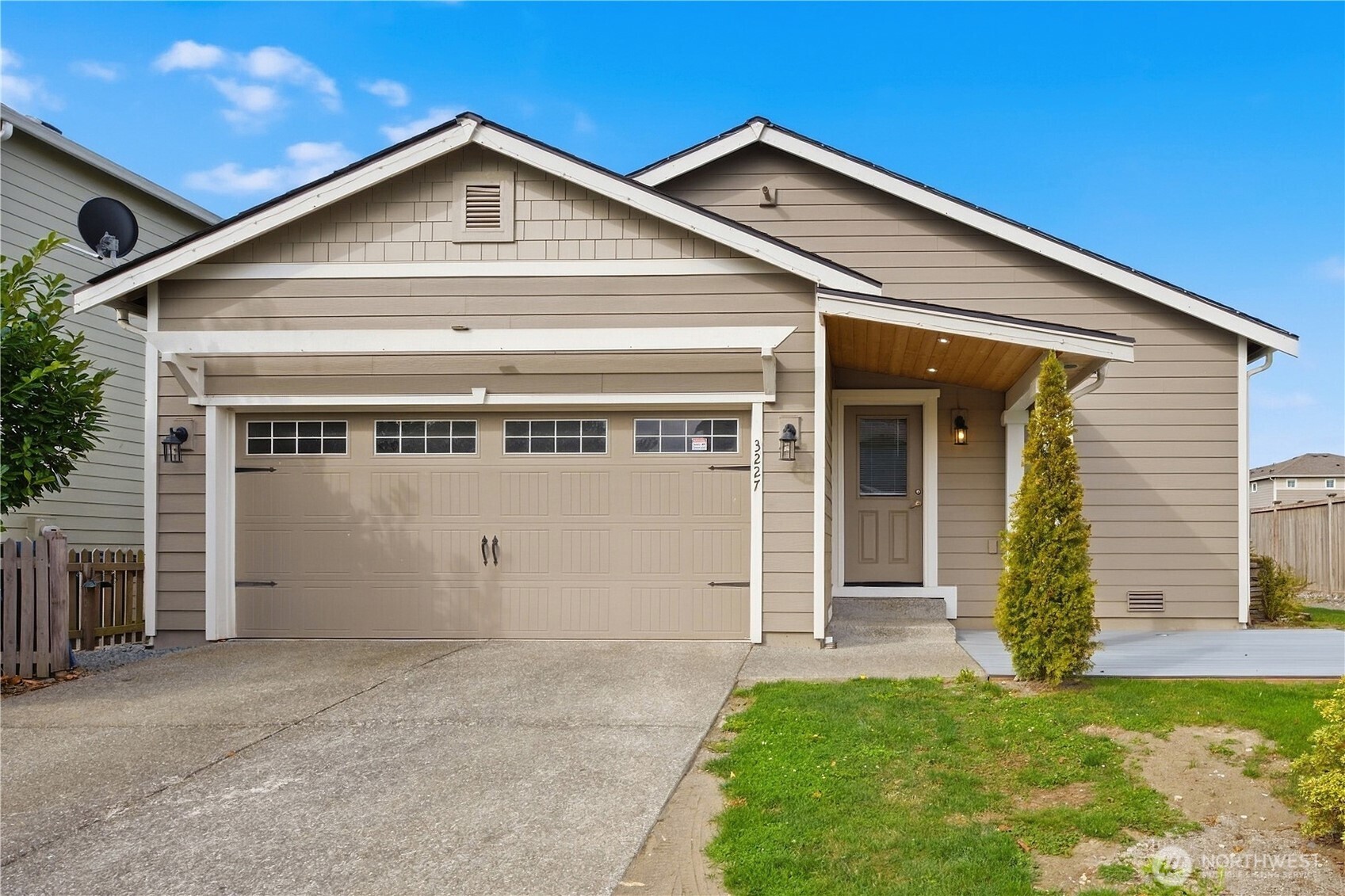 3227 Scotland Alley Property Photo 1