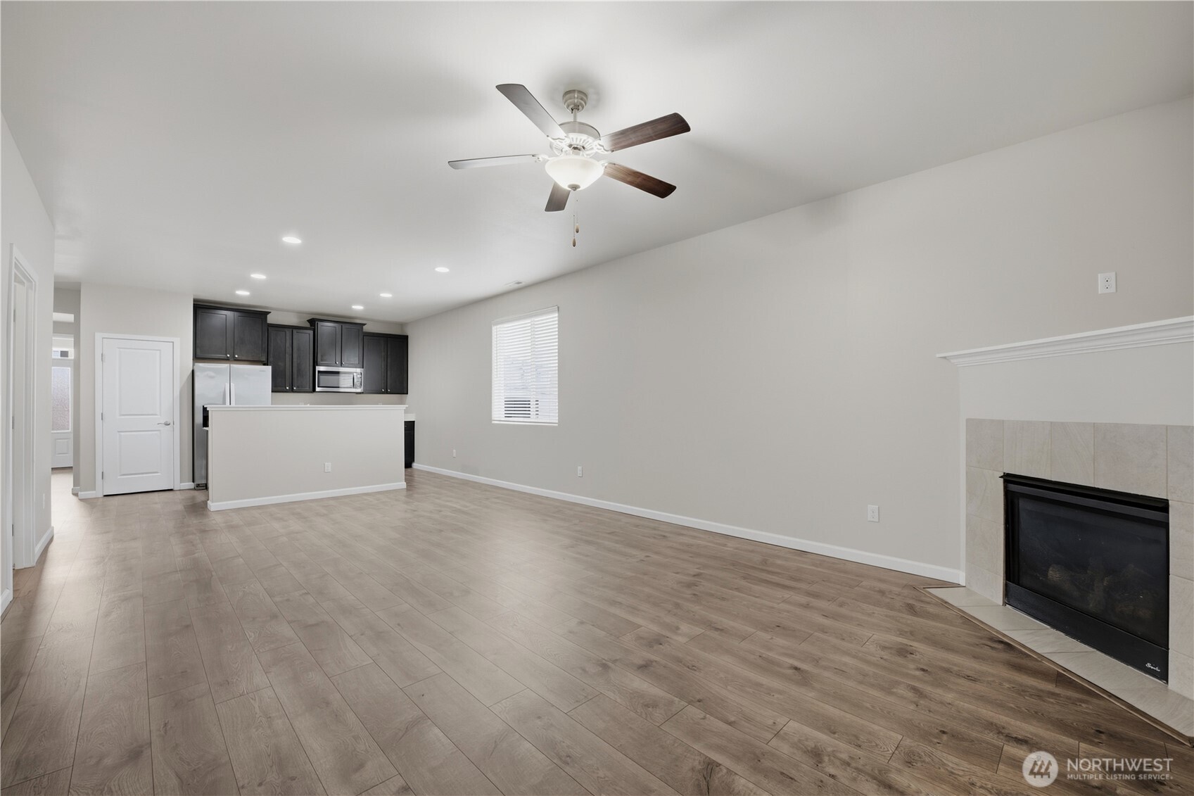 3227 Scotland Alley Property Photo 4