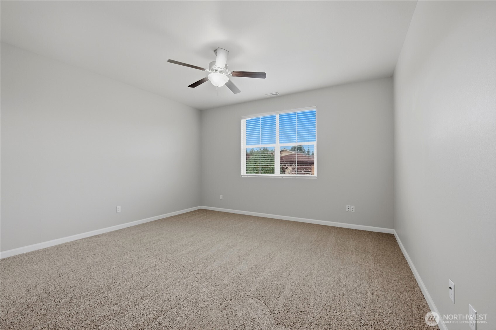 3227 Scotland Alley Property Photo 12