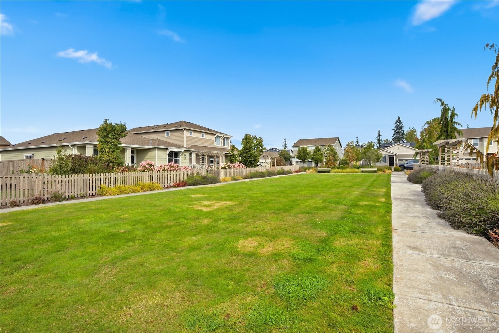 3227 Scotland Alley Property Photo 24