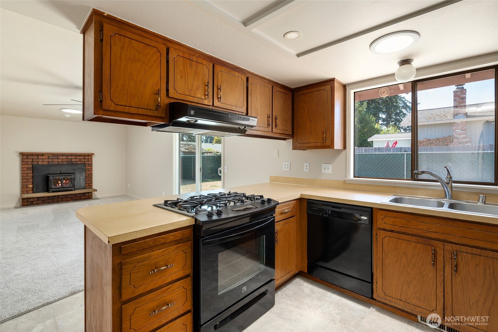 281 Nw Fairhaven Drive Property Photo 28