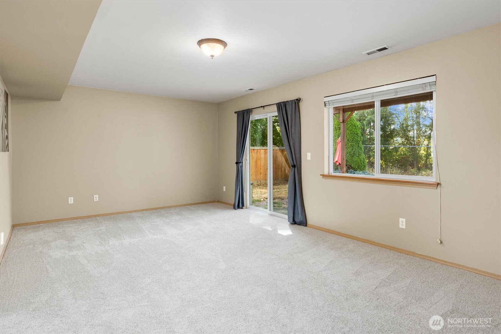 17928 66th Avenue Ct Property Photo 24