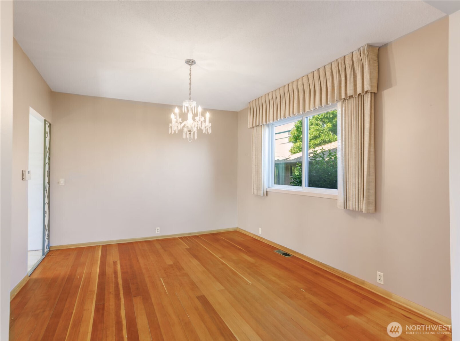 1921 41st Avenue Property Photo 15