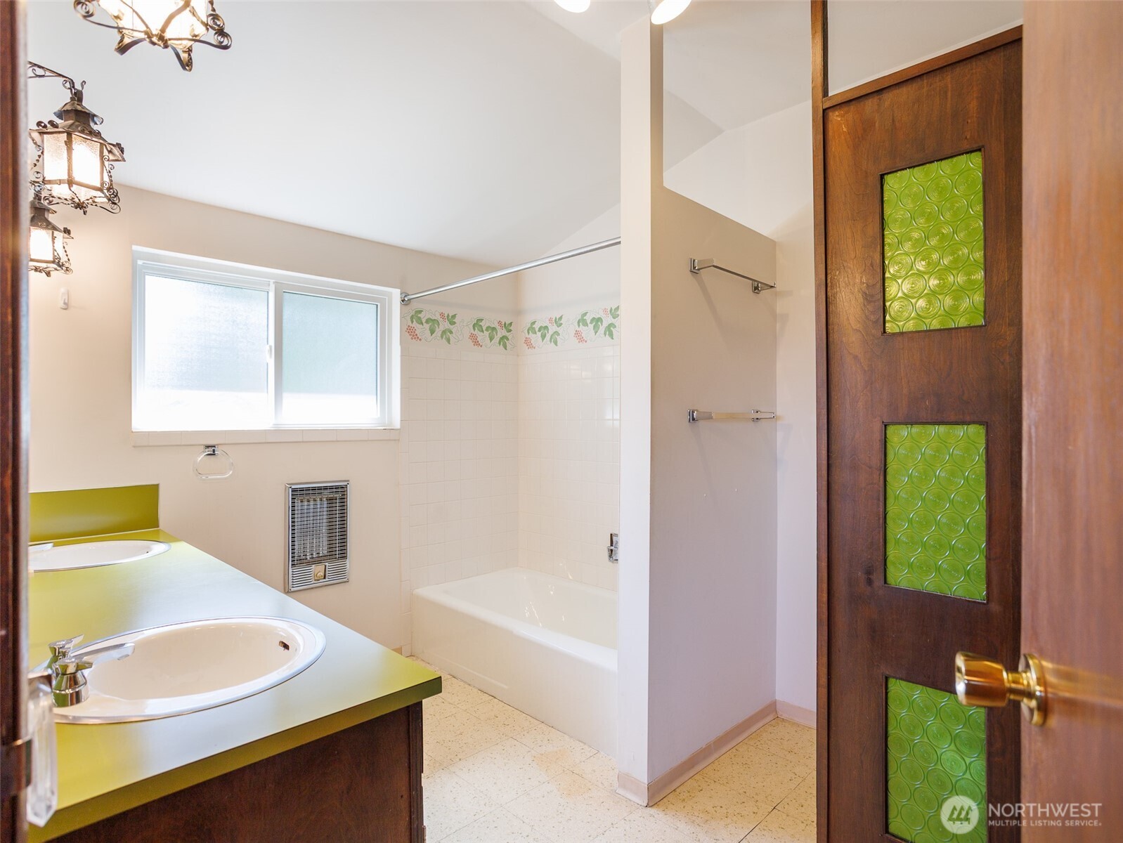 1921 41st Avenue Property Photo 31