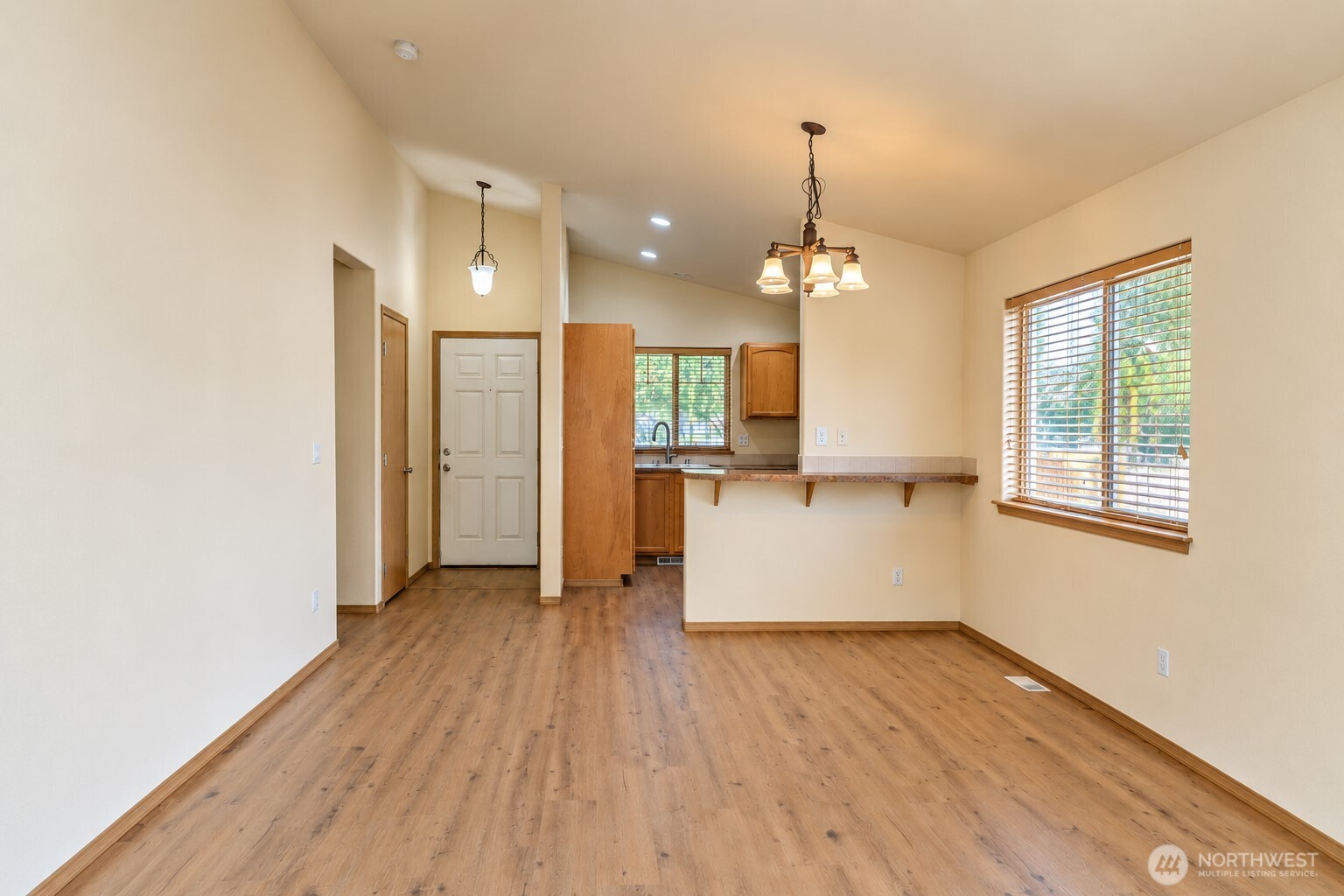 8123 146th Street Property Photo 5