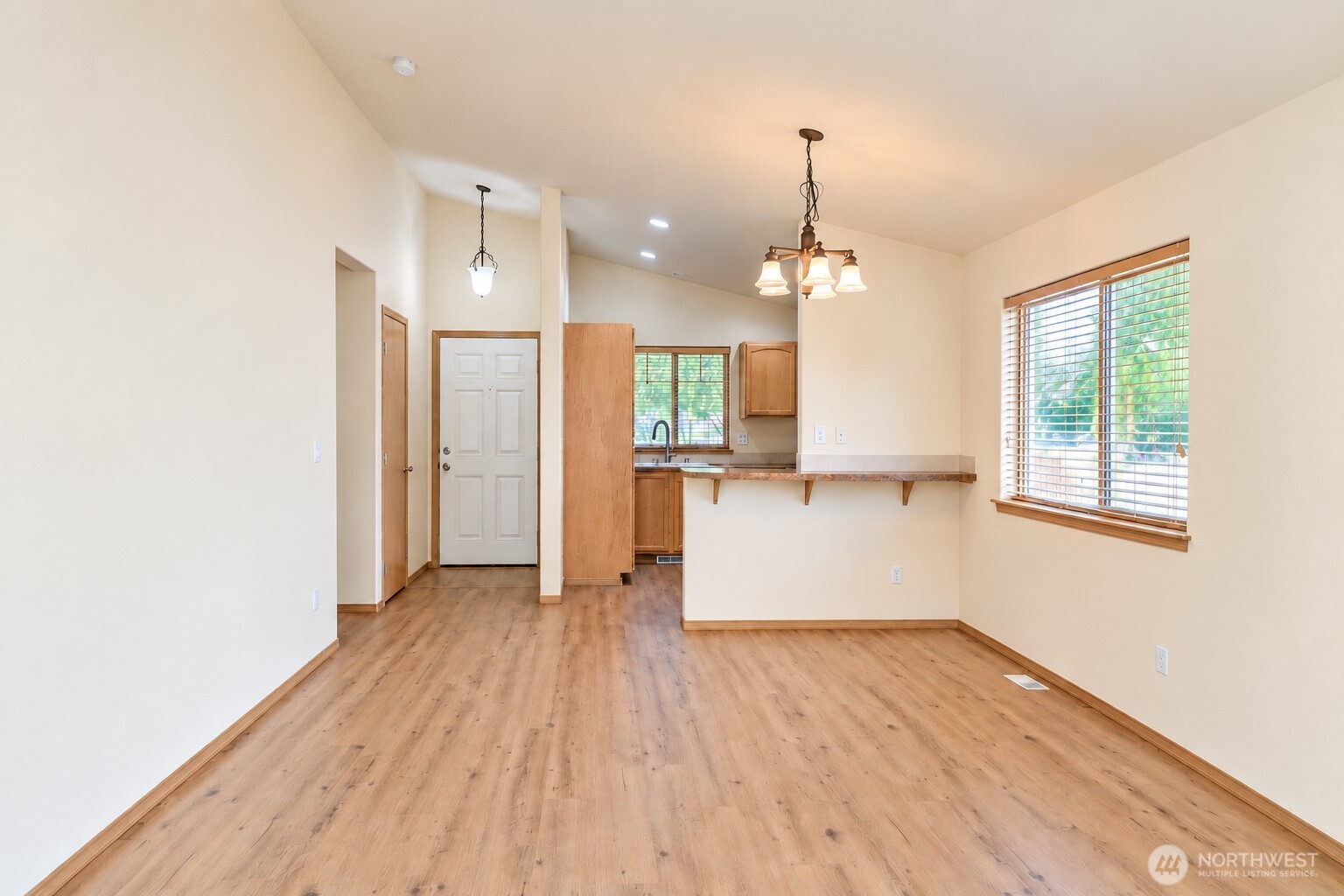 8123 146th Street Property Photo 6