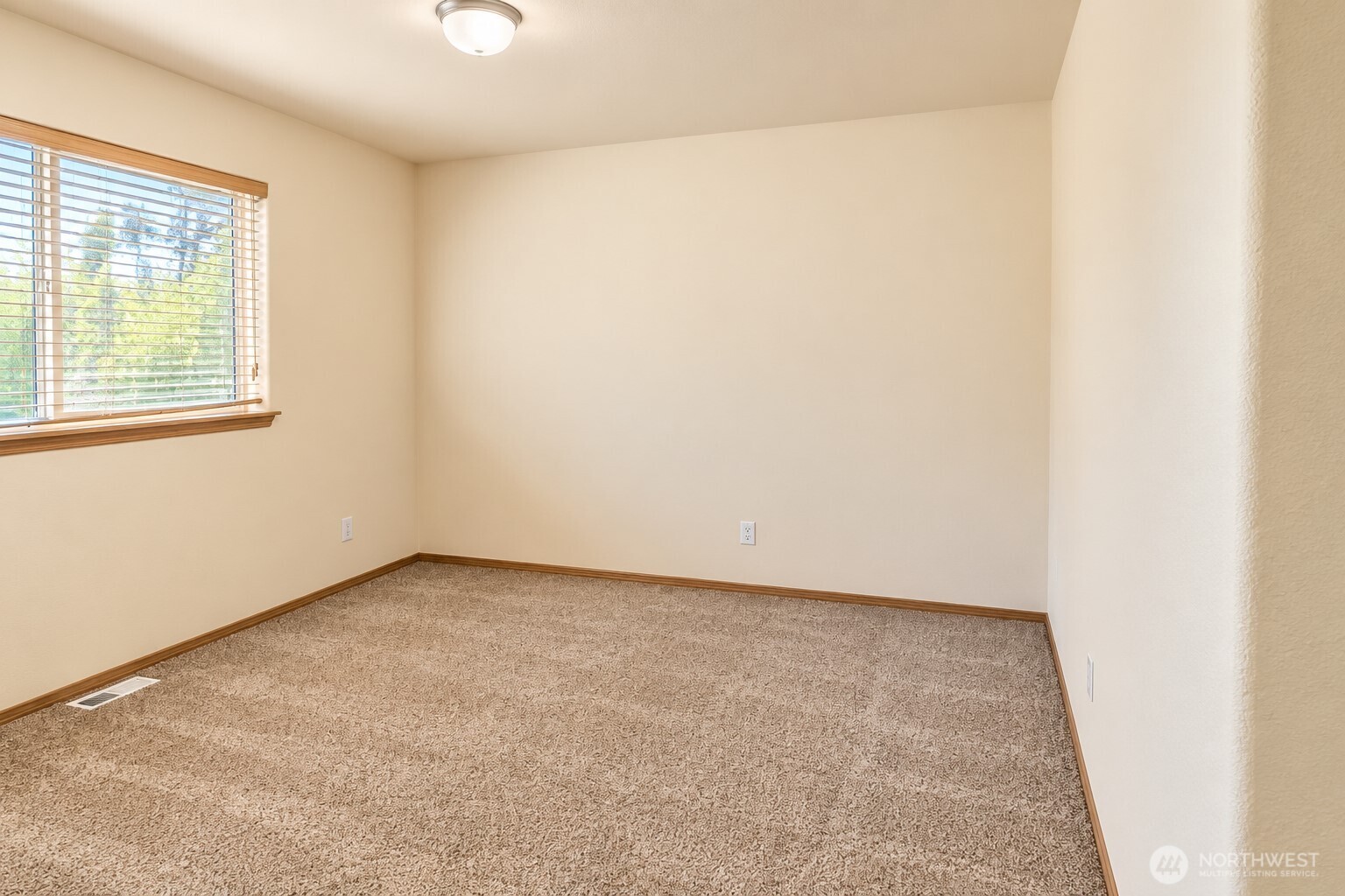 8123 146th Street Property Photo 8