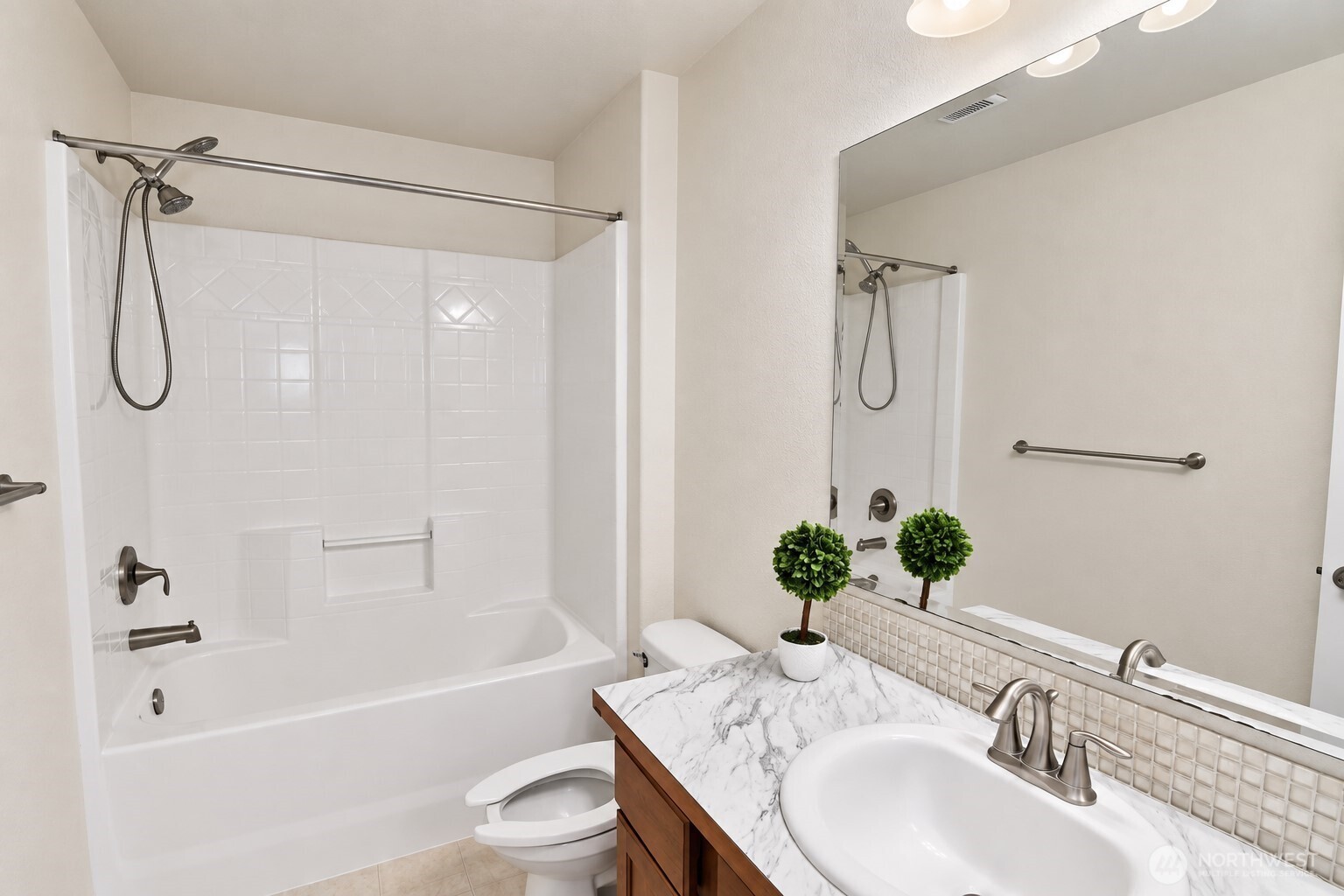 2302 Kildane Way Property Photo 31