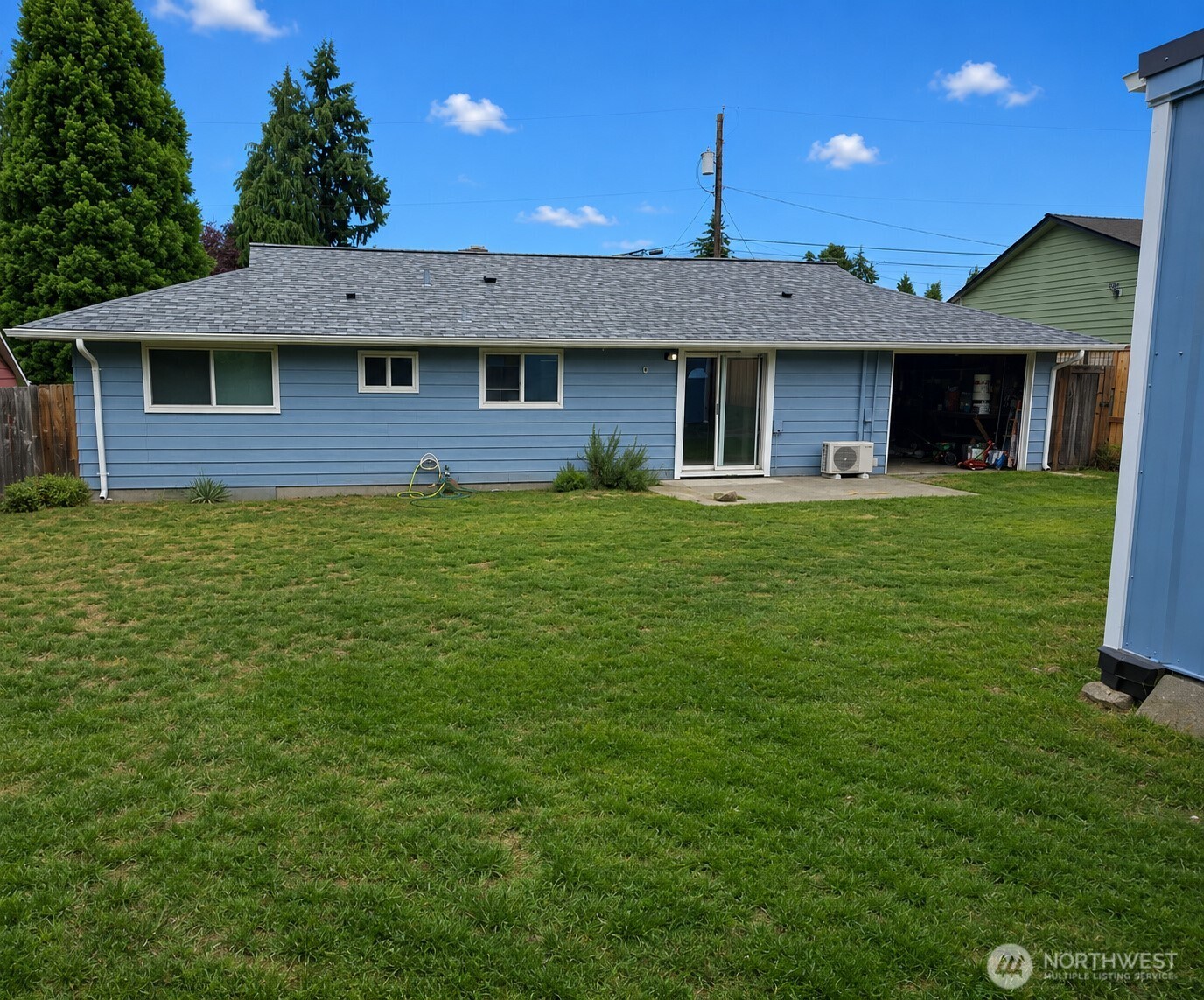 223 S 187th Street Property Photo 12