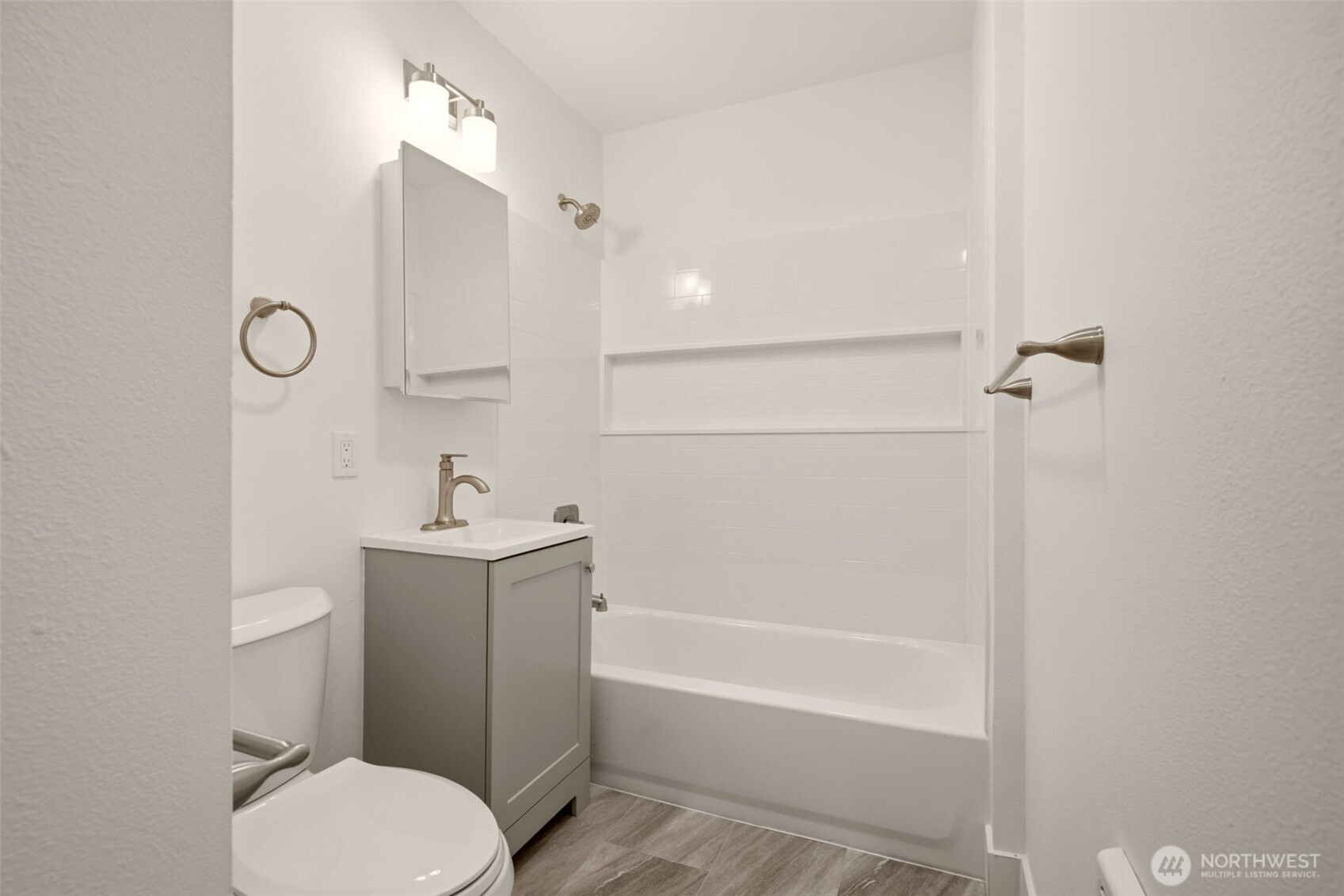 5435 S M Street 201 Property Photo 11