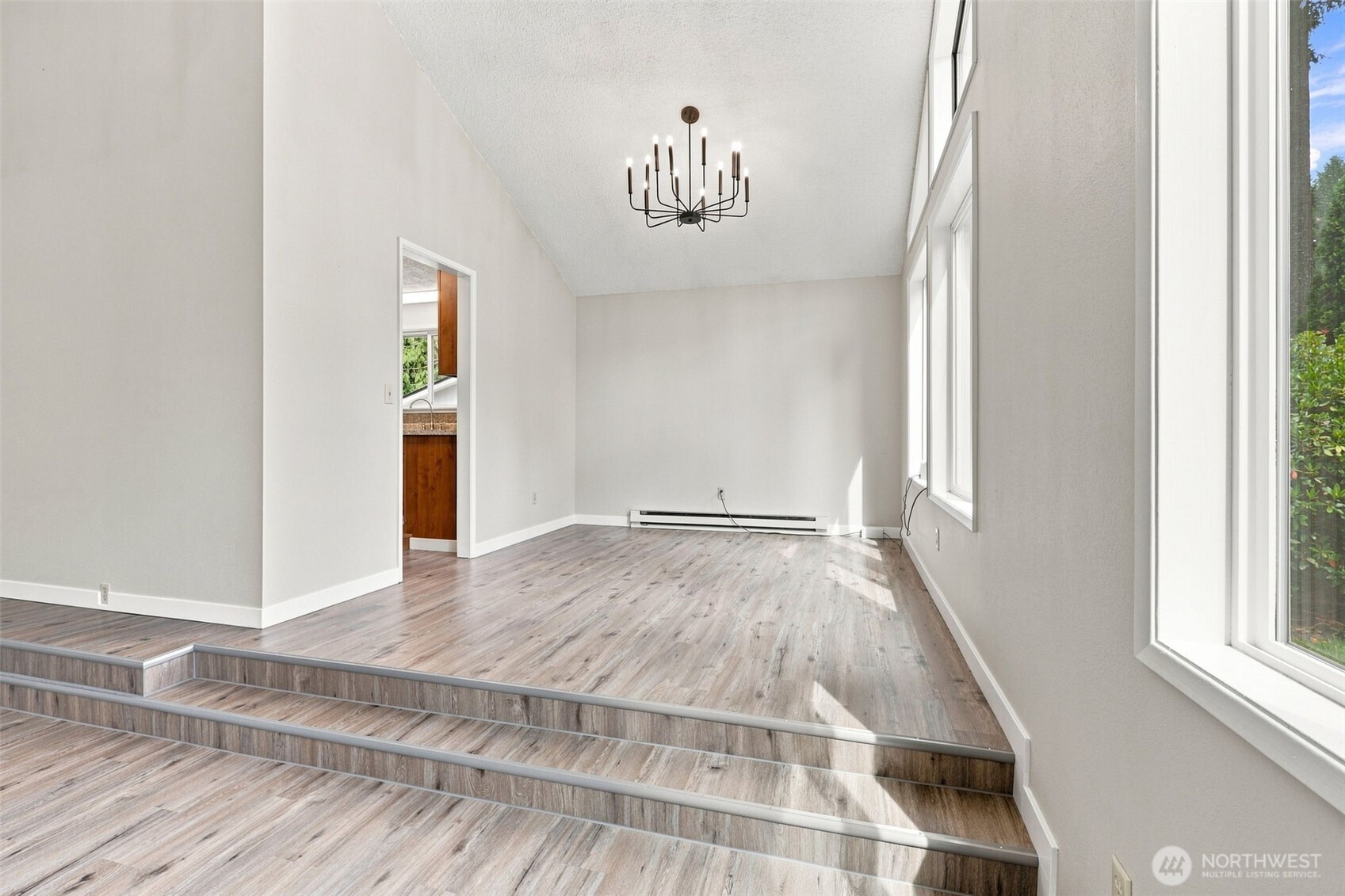325 Rollingwood Drive Property Photo 6