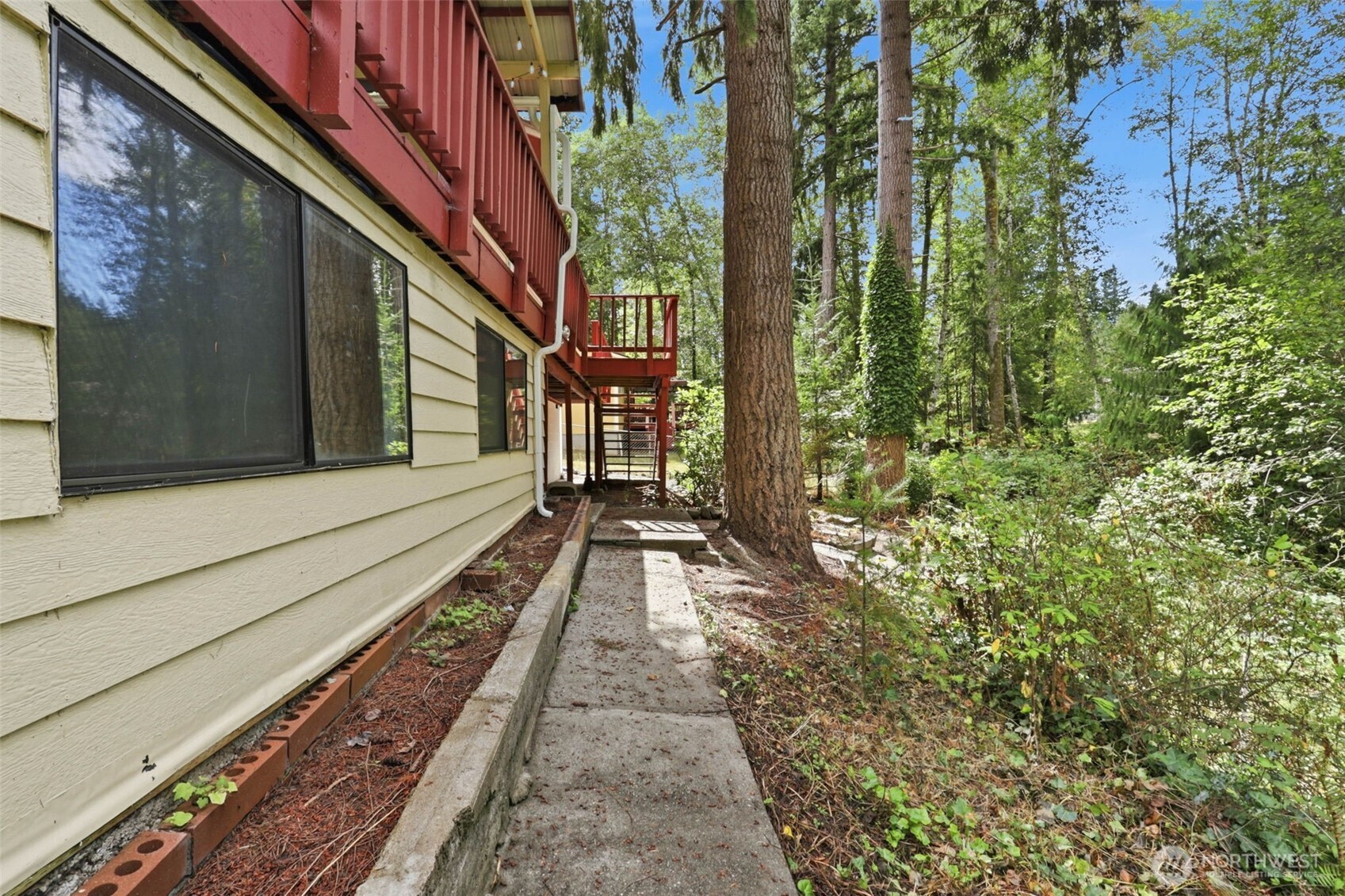 325 Rollingwood Drive Property Photo 33