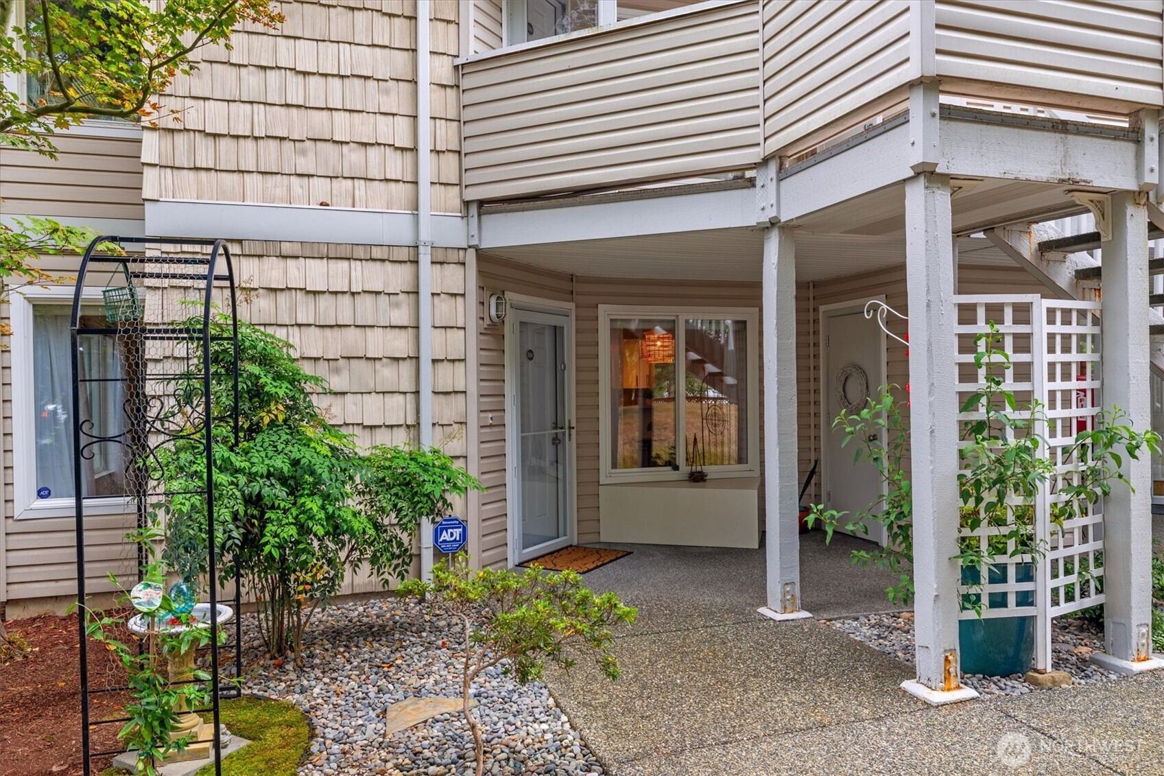 9210 Market Place B104 Property Photo 4