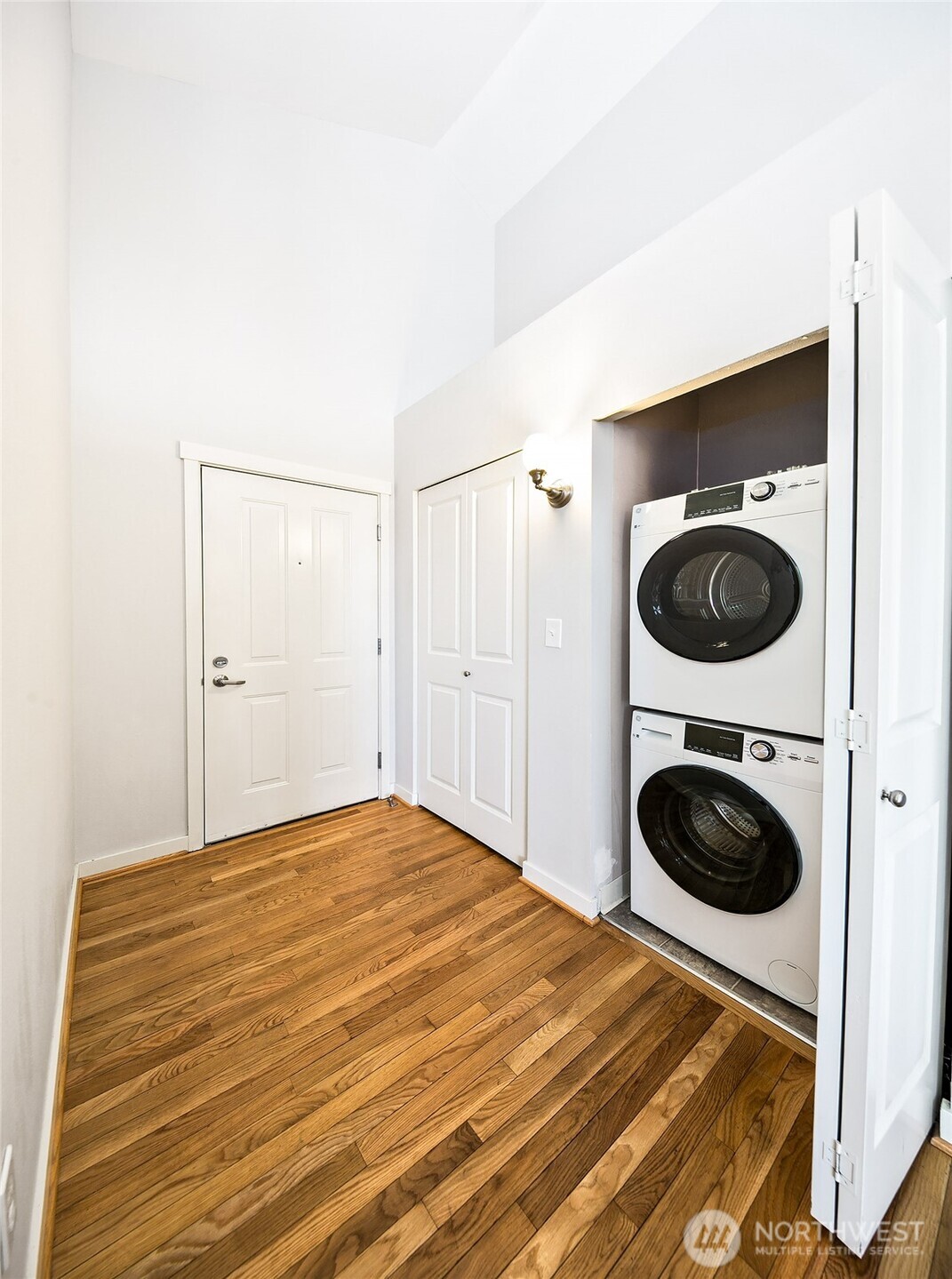 5953 California Avenue 2c Property Photo 16