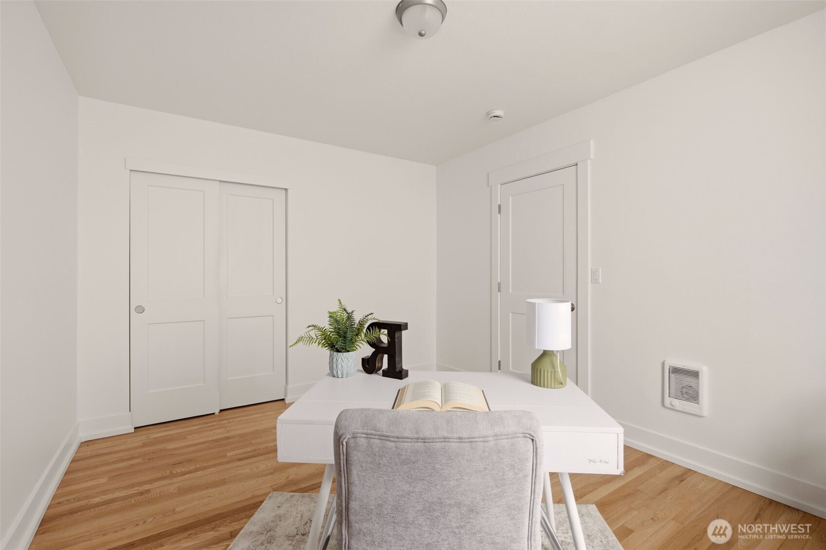 5435 S M Street 202 Property Photo 15