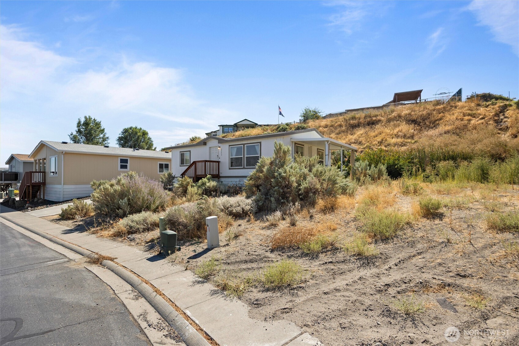 2443 Horizon View Lane Property Photo 4