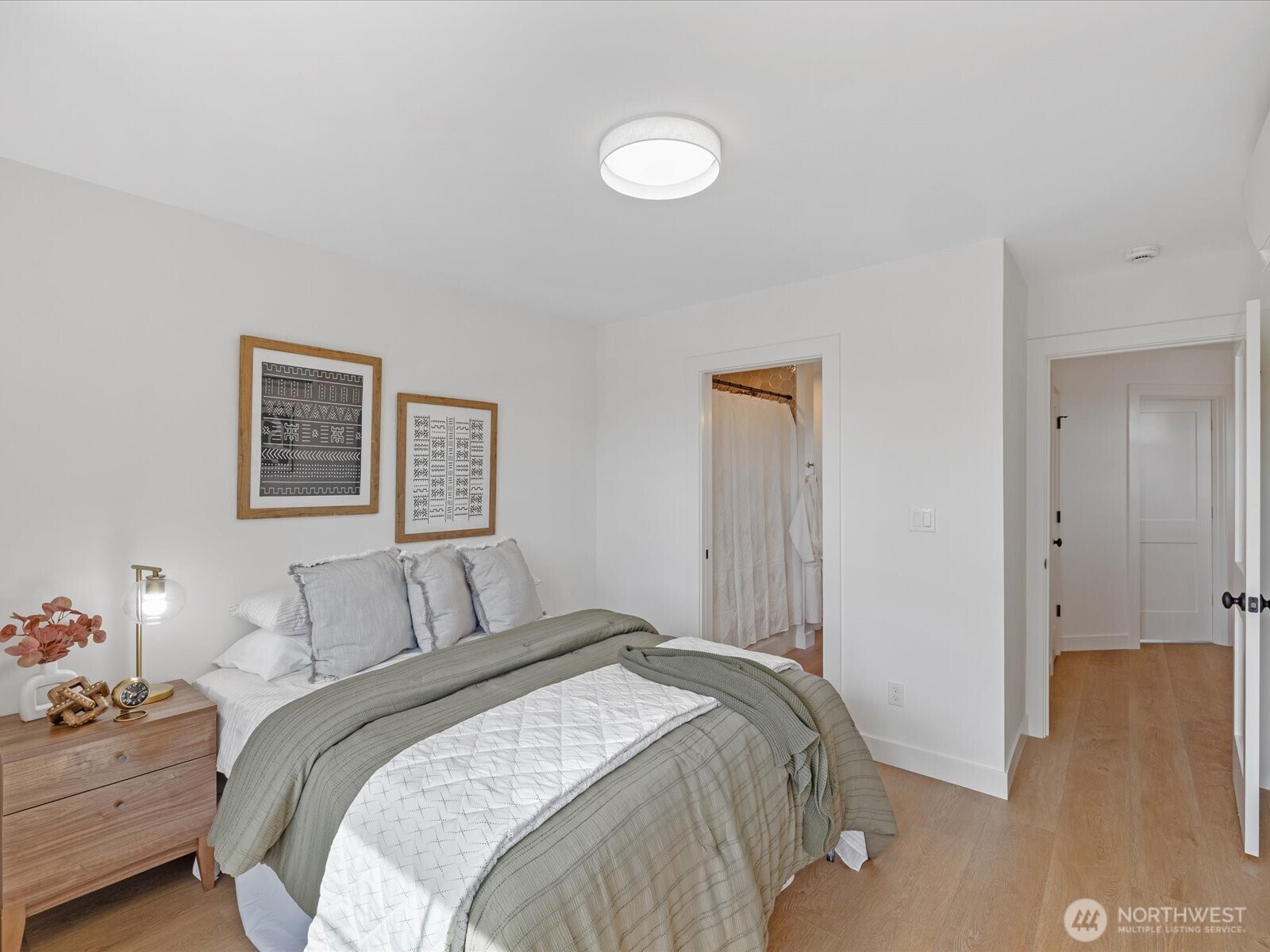 2817 25th Street B Property Photo 18