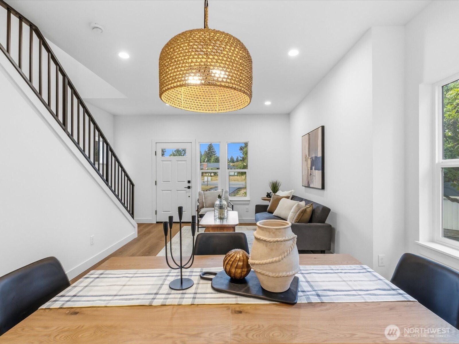 817 Olympic Boulevard B Property Photo 18