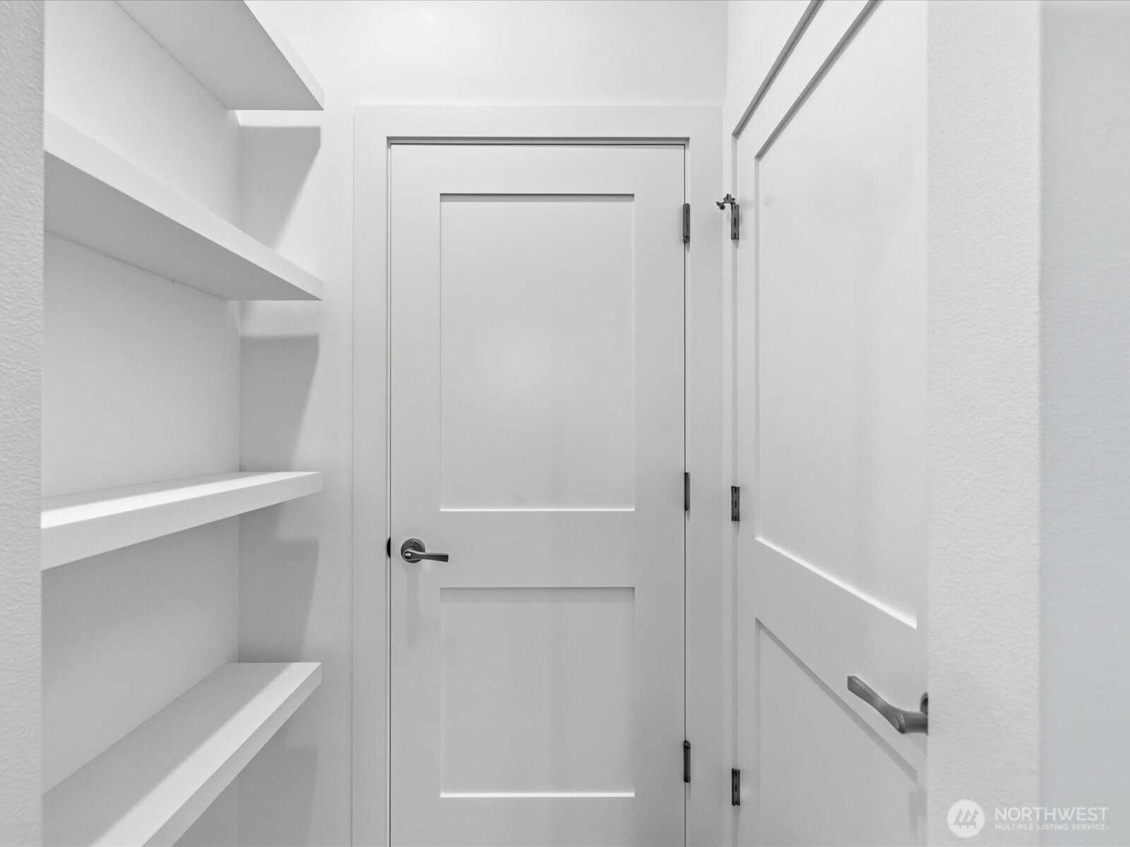 817 Olympic Boulevard B Property Photo 19