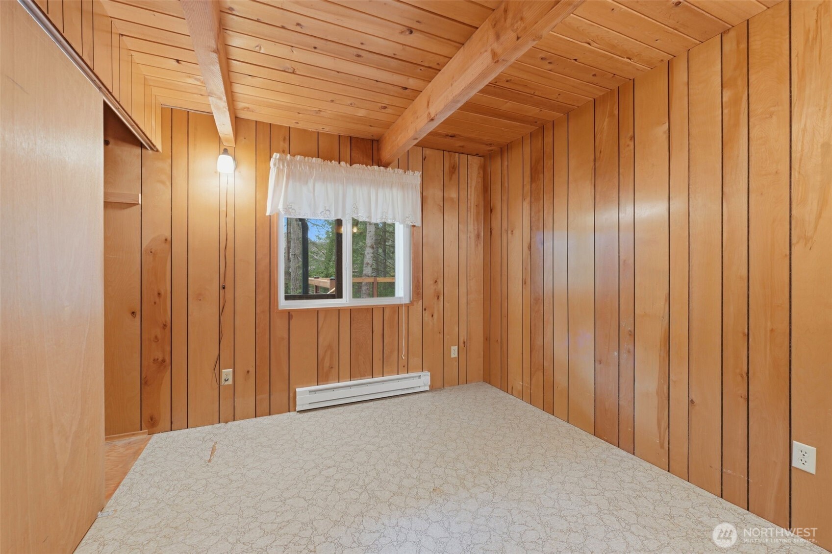 720 E Creekside Drive Property Photo 19