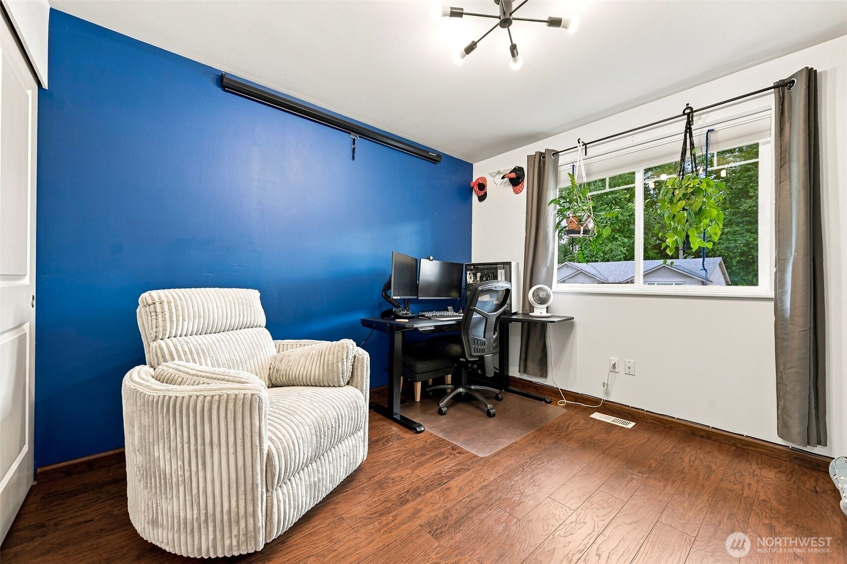 2902 162nd Street Property Photo 17