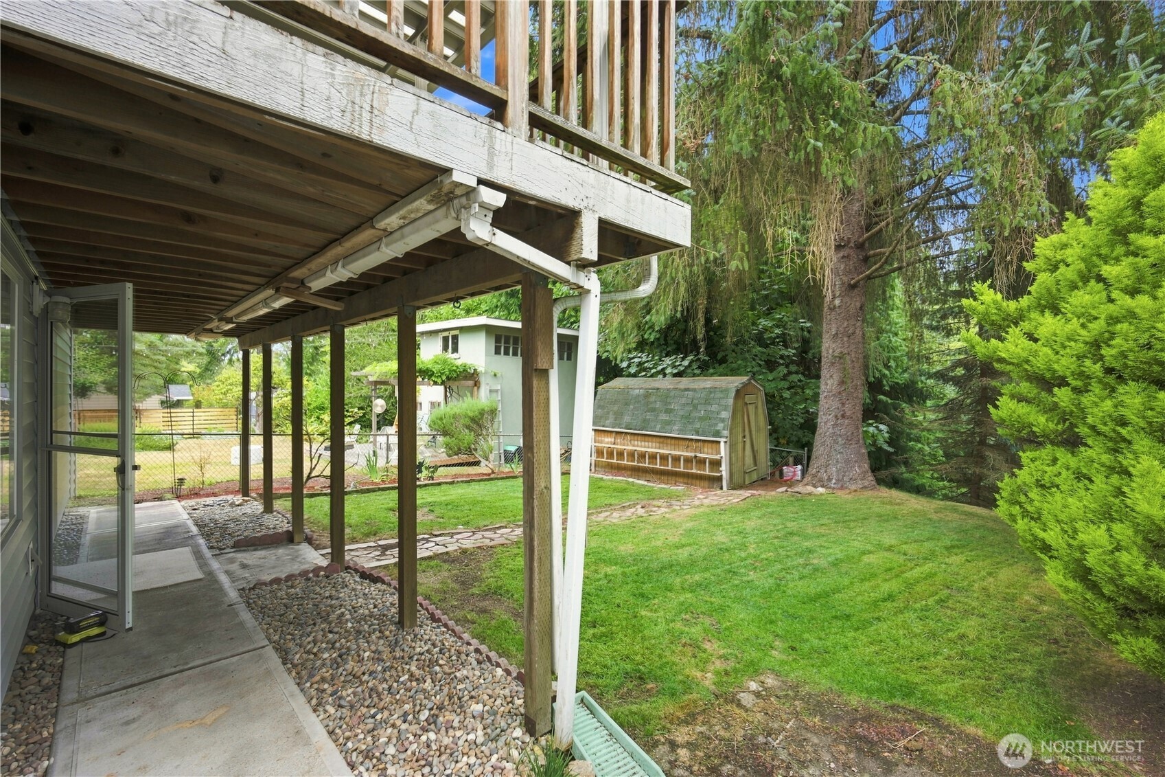 8914 30th Avenue Property Photo 32