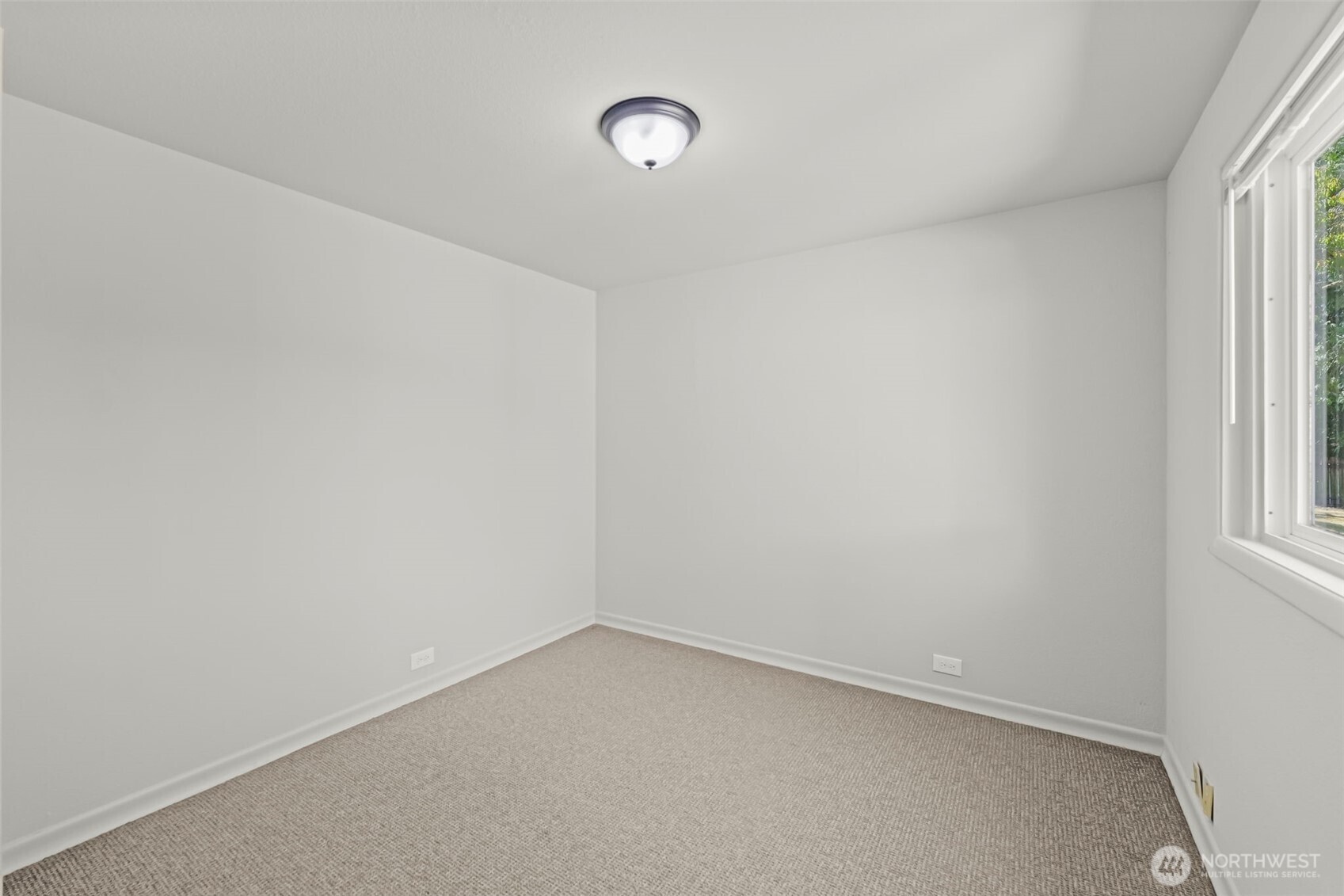 7412 S 8th Street Property Photo 16