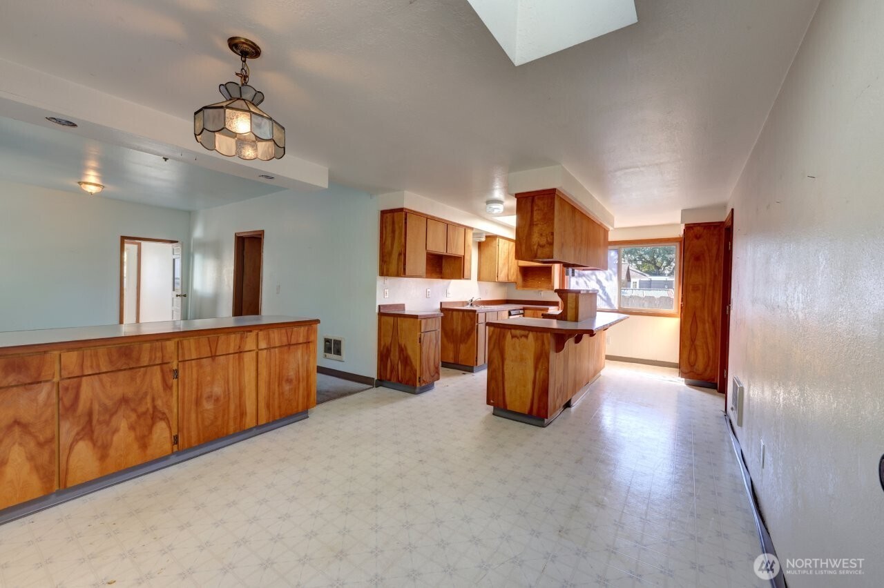 1101 Idaho Avenue Property Photo 2
