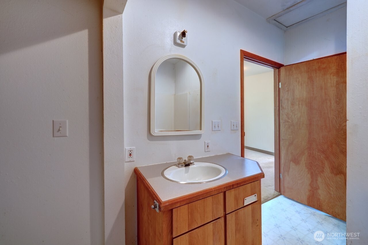 1101 Idaho Avenue Property Photo 13