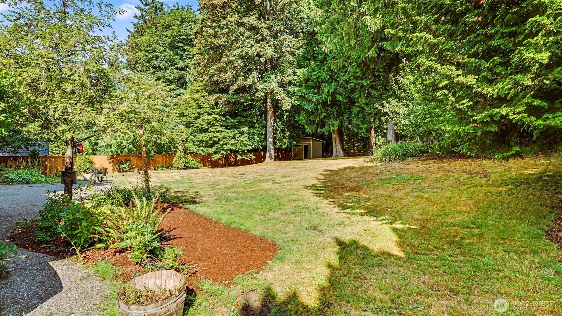 6915 205th Street Property Photo 33